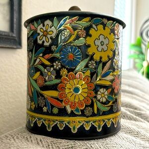 English Tin/Canister Excellent condition